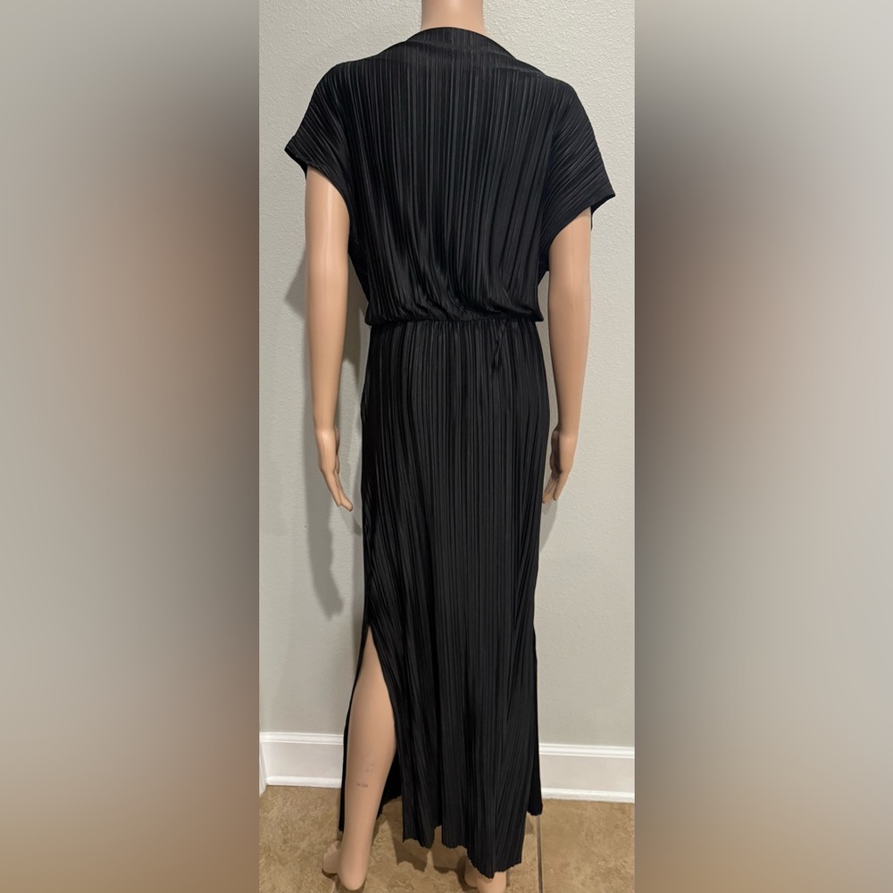 RUTI DRAPED PLEATED MAXI DRESS. - Picture 3 of 8